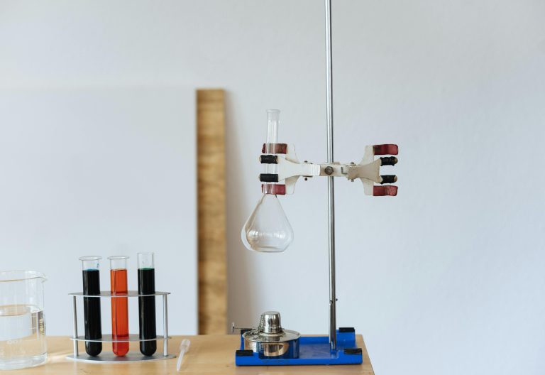 Lab shortage threatening STEM studies