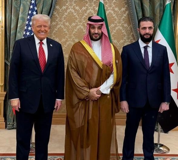 U.S. President Donald Trump met with Syria\'s president Ahmed al-Sharaa. PHOTO/@SputnikInt/X
