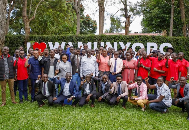 Former DP Rigathi Gachagua poses for a photo with some students. PHOTO/@rigathi/X