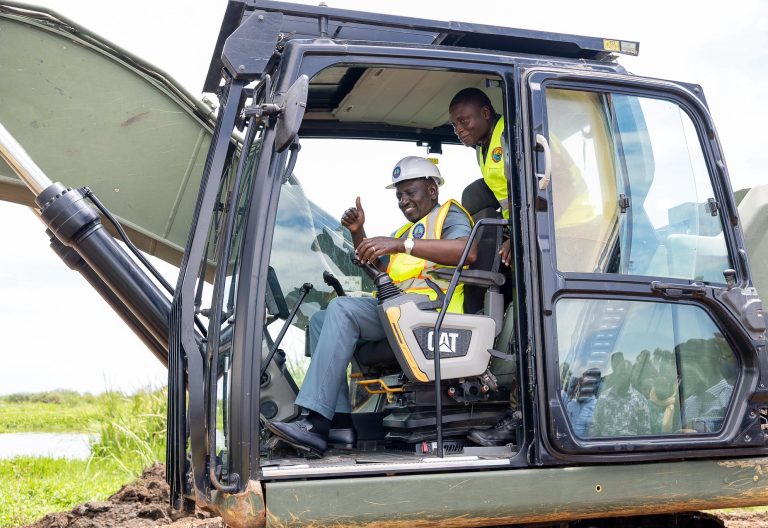 President William Ruto operating a bulldozer at Nyatike, Migori County, on Monday, May 5, 2025. PHOTO/@WilliamsRuto/X