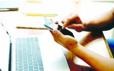 Kenya’s soaring social media use sparks talk over productivity and economic impact