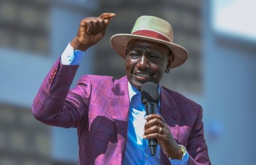 President William Ruto addressing the public in Narok on Tuesday, May 6, 2025. PHOTO/@BoniManyala/X
