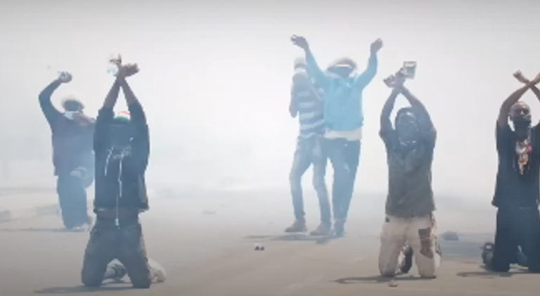 Youth protests along Parliament Road on June 25, 2024. PHOTO/Screengrab from BBCAfrica/https://youtu.be/qz0f1yyf_eA