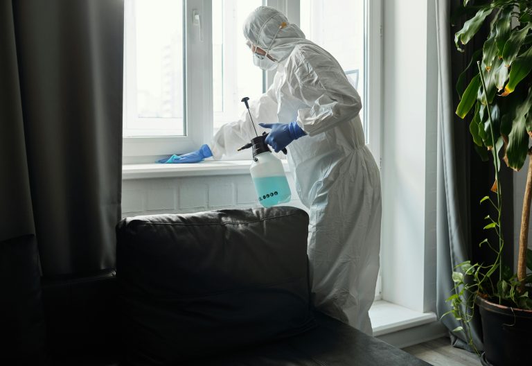 A home care worker. Image used for illustration purposes. PHOTO/Pexels