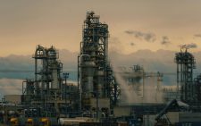 Oil climbs nearly 3% as price drop triggers buying and oversupply worries