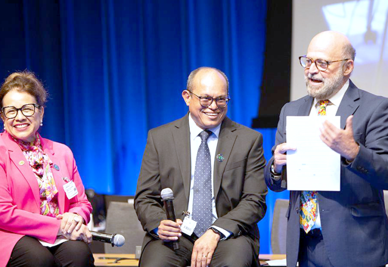 CITES Secretary-General Ivonne Higuero (left), Basel Rotterdam and Stockholm (BRS) Conventions Executive Secretary Rolph Payet, and GEF CEO/Chairperson Carlos Manuel Rodríguez at the GEF Council meeting in Washington, DC. PHOTO/Print