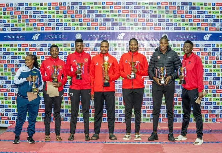 Kenya Pipeline captain Glady Ekaru(second from right) poses with the best of the best in the KVF finals playoff. PHOTO/https://www.facebook.com/gladys.ereng.7/photos