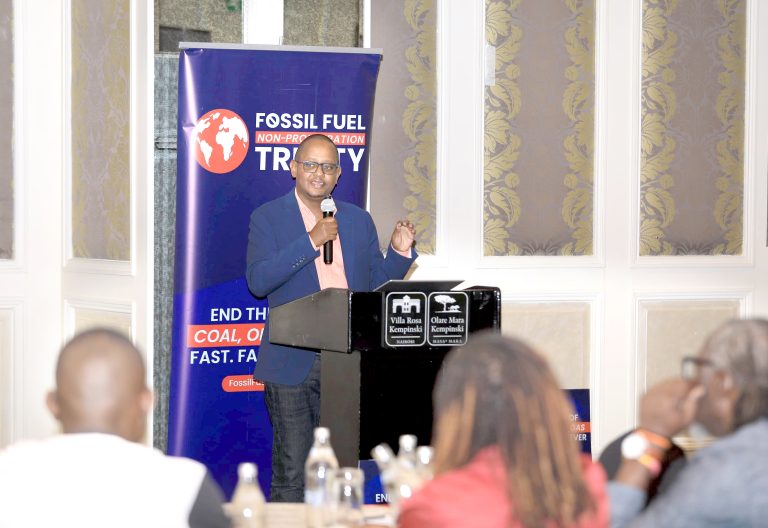 Players urge State to back a global fossil fuel reduction treaty