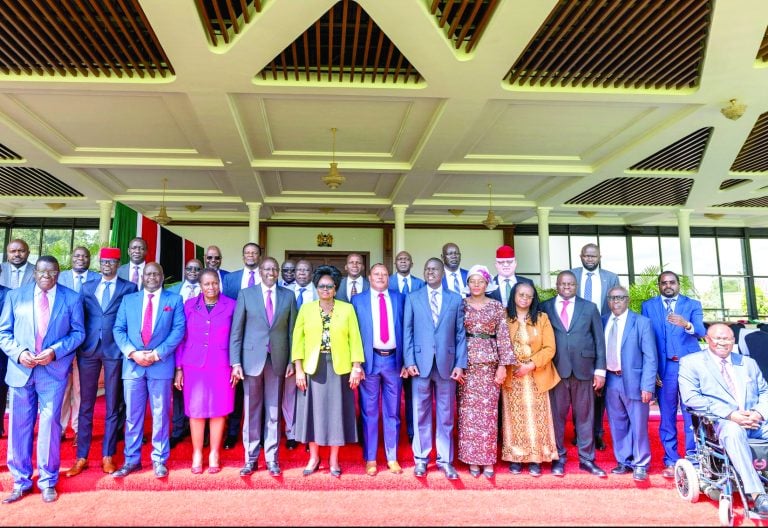 President William Ruto with MPs from Vihiga, Kakamega, Busia, Bungoma and Trans Nzoia counties at State House in Nairobi on June 5, 2025. PHOTO/ PCS
