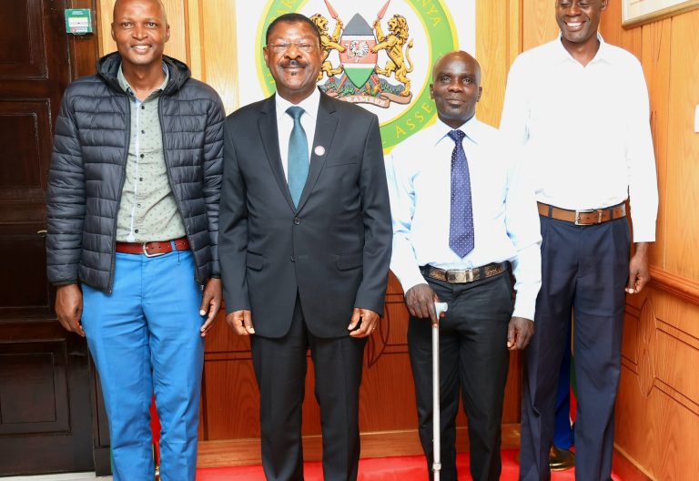 National Assembly Speaker Moses Wetang\'ula poses for a photo with a delegation from Kabuchai constituency, Bungoma County, on Thursday, June 5, 2025. PHOTO/@HonWetangula/X