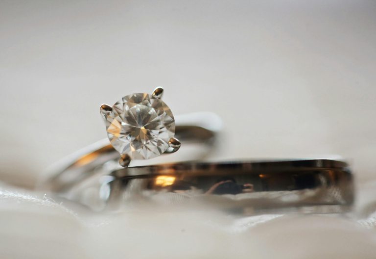  Botswana's diamond giant slashes output as demand falls