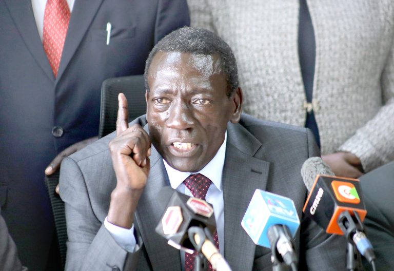 KNUT secretary general Collins Oyuu speaks in Nairobi on June 1, 2025. The teachers’ union gave a seven-day strike notice recently. PHOTO/Bernard Malonza
