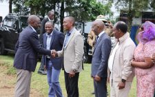 Kiambu Governor Wamatangi receives Ruto ahead of Sunday service in Limuru