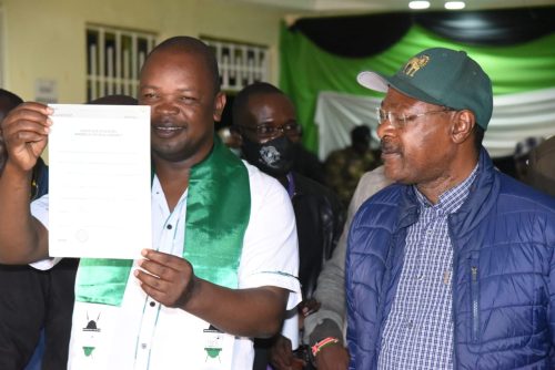 Kabuchai MP Majimbo Kalasinga with his party leader, National Assembly Speaker Moses Wetang’ula, during a past event. PHOTO/@NationBreaking/X