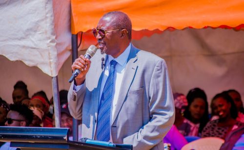 Former Bahati MP Ngunjiri Kimani addressing a public function. PHOTO/www.facebook.com/HonOnesmusKimaniNgunjiriMpBahatiConstituency