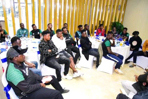 Gor Mahia held their first meeting on Tuesday ahead of preseason. PHOTO/https://www.facebook.com/100063697743955/posts/pfbid0FT2nVkVmJCgP6QiZcoP41fXhtwQVZJCBfYC4WdMfqt89u5hQAoU9zAFcHaVMg7Sxl/?app=fbl