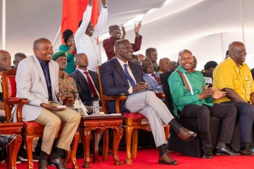President Ruto, Deputy President Kindiki, and other leaders with teachers at State House. PHOTO/@_BasicEdu/X