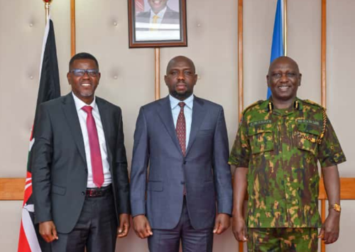 From left NPSC chairperson Yuda Komora, CS Kipchumba Murkomen and Inspector-General of Police Douglas Kanja. PHOTO/@kipmurkomen/X