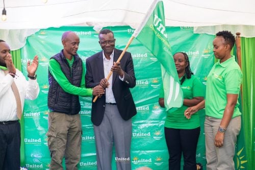 David Maraga being awarded party ticket for 2027 presidential quest. PHOTO//https://www.facebook.com/photo?fbid=822666716998371&set=pcb.822666786998364