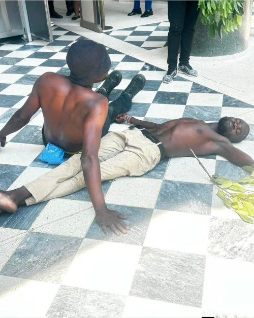 Nuru okanga after collapsing while mourning Raila's demise. PHOTO//https://www.facebook.com/photo/?fbid=122148651344829470&set=a.122108481950829470