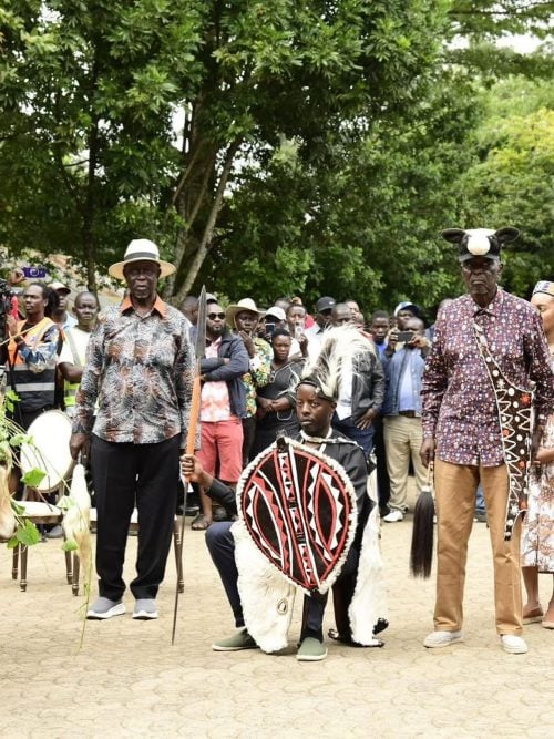 Raila odinga junior being installed as the odinga familly head. PHOTO//https://www.facebook.com/photo?fbid=1362858395198737&set=pcb.1362858431865400