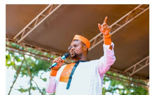 Oketch Salah while speaking during an ODM meeting at Oburu Odinga's home. PHOTO//https://www.facebook.com/photo/?fbid=122110118667022283&set=pb.61580668505444.-2207520000
