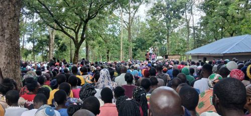 Aerial view of Malava residents turining up in numbers. PHOTO//Cleophas Malala in Butali during the inaugural DCP-DAP-k joint rally. PHOTO//https://www.facebook.com/photo?fbid=1374767724014465&set=pcb.1374768264014411