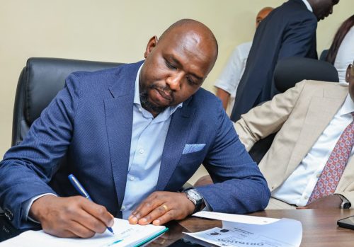 Interior Cabinet Secretary Kipchumba Murkomen during assessing operations at the National Registration Bureau headquarters in Nairobi: PHOTO/facebook.com/OnesimusKipchumbaMurkomen