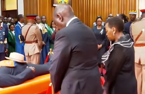 President William Ruto pays his respects to the late Raila Odinga at Parliament building on Friday October 17, 2025. PHOTO/Screengrab by PD Digital