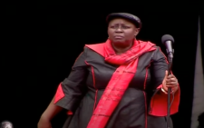Raila’s burial: Ruth Odinga introduces her husband to mourners amid cheers