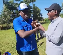 Boni Khalwale having a light moment with eugene Wamalwa before presenting Seth Panyako for IEBC clearance on Wednesday, october 8, 2025, PHOTO//Screengrab by people Daily Digital/https://www.facebook.com/share/r/14LBnHW814h/