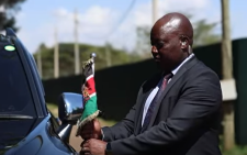 Flag stripped from Kindiki’s vehicle in line with Ruto’s 7-day mourning for Raila