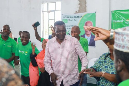 Maraga takes UGM campaigns to coast