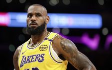 LeBron James breaks NBA record with first game of season