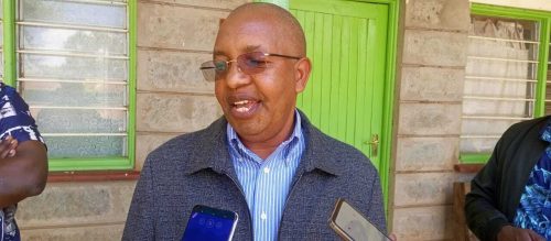 Mbeere north IEBC Returning officer John Kinyua addressing press at IEBC offices in Siakago. PHOTO/ Brian Malila