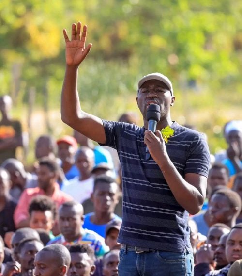 Manyatta MP Gitonga Mukunji speaks during a rally in Mbeere North. PHOTO/https://www.facebook.com/GitongaMukunji