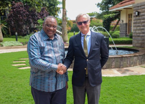Uhuru Kenyatta meets Norwegian Special Envoy Endre Stiansen at his Ichaweri residence during a courtesy visit. PHOTO/@4thPresidentKE/X