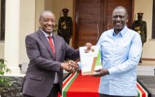 Ruto commends outgoing NLC Commissioners for resolving long-standing land disputes