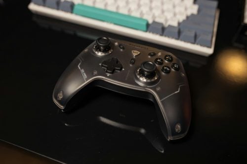 Gaming controller on desk with keyboard. Photo used for illustration purposes. PHOTO/Pexels