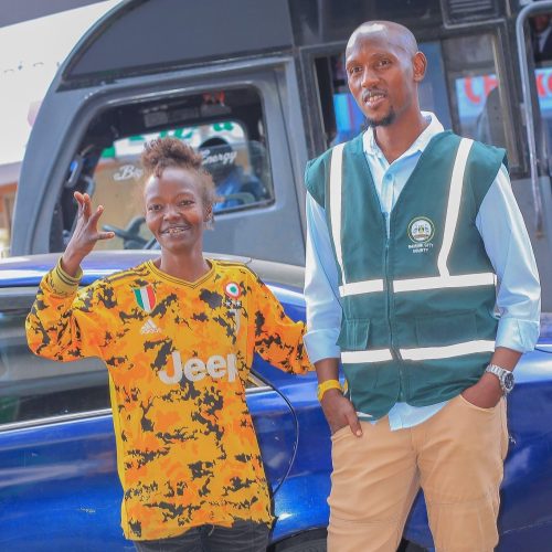 Geoffrey Mosiria with Martha Njoki at the time of her rescue. PHOTO/https://www.facebook.com/Geoffrey Mosiria