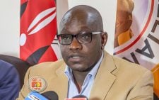 Ekuru Aukot: Ruto’s govt won’t stop auctioning public assets