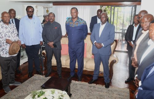 Kalonzo Musyoka and other leader pays respects at the Nairobi home of the late Cyrus Jirongo. PHOTO/@skmusyoka/X