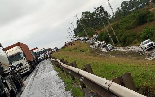 Motorists queue for hours along the highway amid heavy holiday traffic and poor weather conditions. PHOTO/@loddca/X