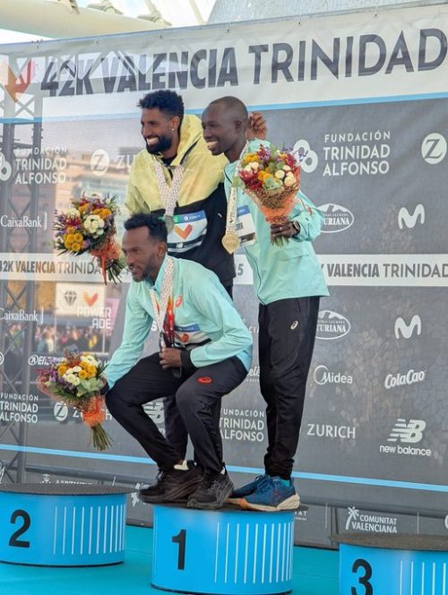 Kenyan athletes stole the show at Valencia Marathon. PHOTO/@Waziri_Mvurya/X
