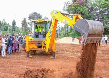 Governor Anne Waiguru officially broke ground on the KMTC–Kirinyaga Central Campus on Friday, December 5, 2025. PHOTO/@AnneWaiguru/X