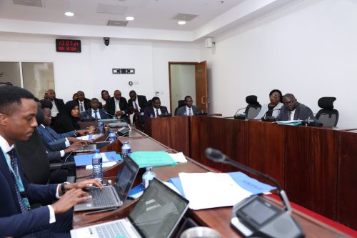 Senate Committee with Governor Njuki. PHOTO/https://www.facebook.com/Parliament of Kenya