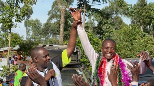 Democracy for Citizens (DCP) deputy party leader Cleophas Malala unveiling the party's candidate, Bramwel Khaemba, in the upcoming by-elections. PHOTO//https://www.facebook.com/cleophasmalalah