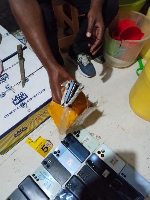 Some of the recovered phones following an intelligence-led operation in various parts of the city on January 2026. PHOTO/@DCI_Kenya/X