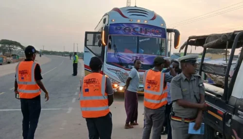 NTSA officers conducting road safety operations along Garissa-Mwingi Road on Wednesday, December 31, 2025. PHOTO/@ntsa_kenya/X