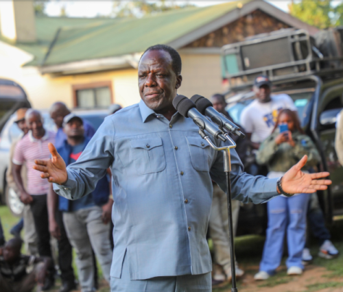 Cooperatives CS Wycliffe Oparanya at the home of the late MP Daniel Khamasi on Friday, January 2, 2026. PHOTO/Screengrab by People Daily Digital/@DrOparanya/X